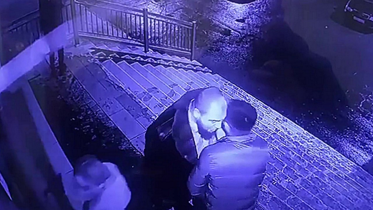 Le client d'une boite de nuit met KO un videur