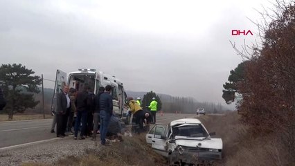 Yaralı üşümesin diye battaniye ile sardılar