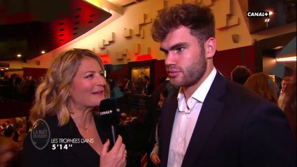 Damian Penaud sur le tapis rouge de la Nuit du Rugby