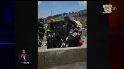 Download Video: Trágico accidente de tránsito dejó cinco personas heridas en Quito