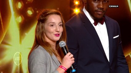 Pauline Bourdon reçoit le trophée de la Meilleure internationale française