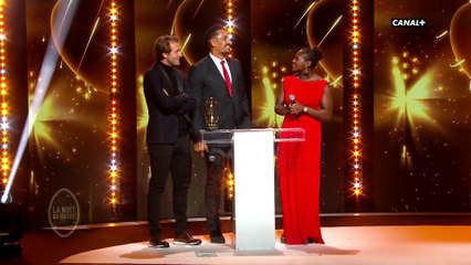 Jérôme Kaino reçoit le trophée du Fair-Play