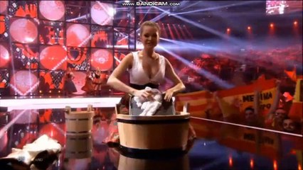 Basim ~ Cliche Love Song & Martin Brygmann ~ Rise Like a Phoenix (Conchita Wurst) | De Største Øjeblikke 2014 | TV2 Danmark