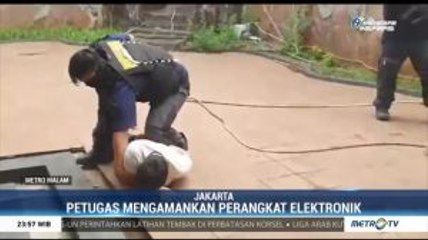 Polisi Gerebek Rumah Mewah Tempat Penipuan Online di Jakarta