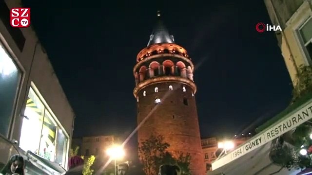 İstanbul ‘kadına karşı şiddete hayır’ demek için turuncuya büründü