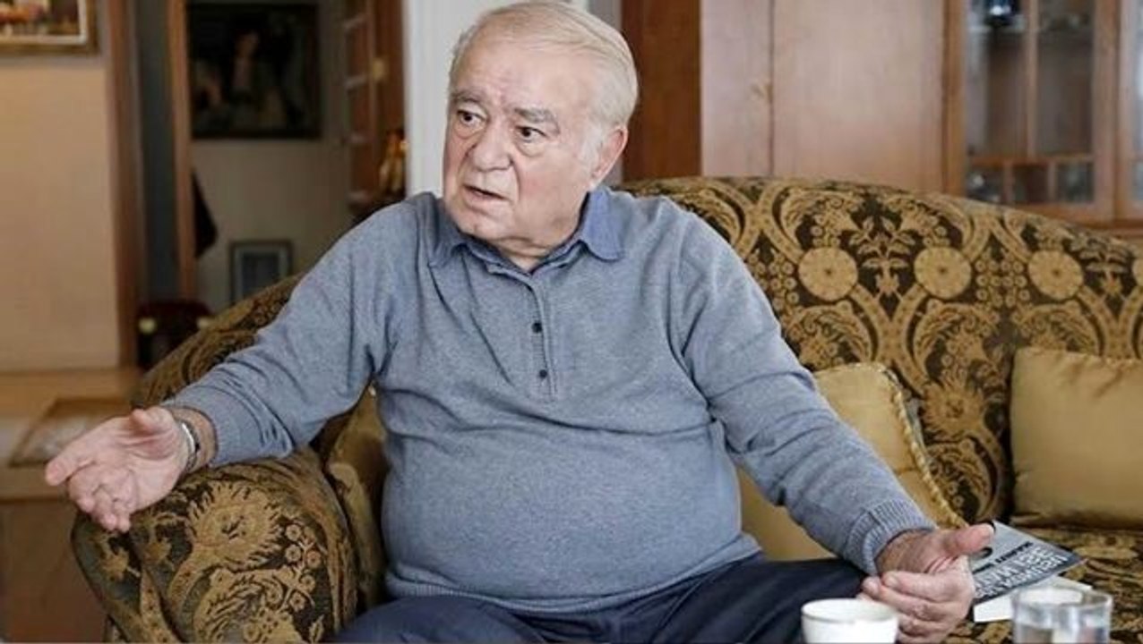 Külliye iddiasıyla gündeme gelen Rahmi Turan köşe yazısında özür diledi: Türkiye'nin gündemi­ni bu kadar meşgul ettiğim için üzgünüm