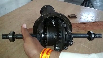 Understanding How a Differential Works 🚗