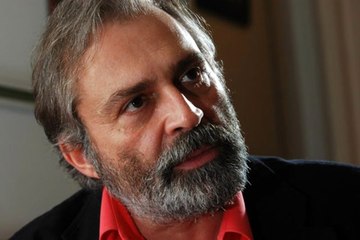 Haluk Bilginer'e Uluslararası Emmy ödülü