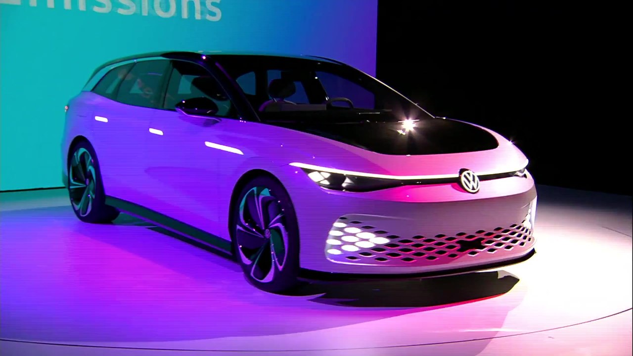 Volkswagen ID. SPACE Vizzion Concept Design on the stage at the Petersen Automotive Museum