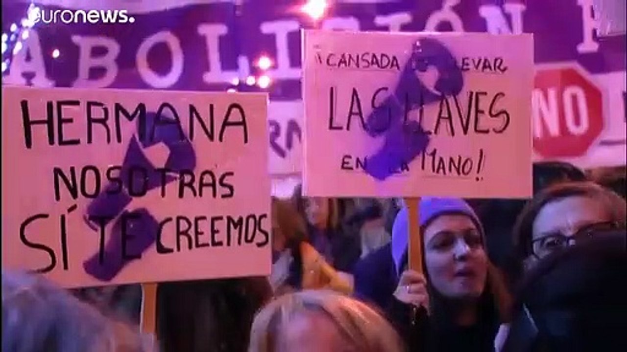 „Ich sehe Verbesserungen“: Protestmarsch gegen Gewalt an Frauen