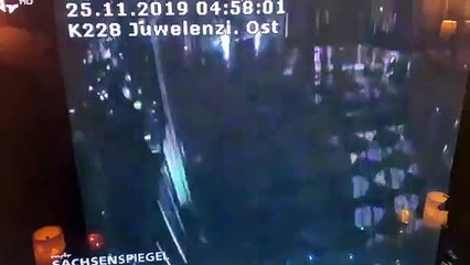 1 milyar euroluk müze soygunun görüntüleri ortaya çıktı