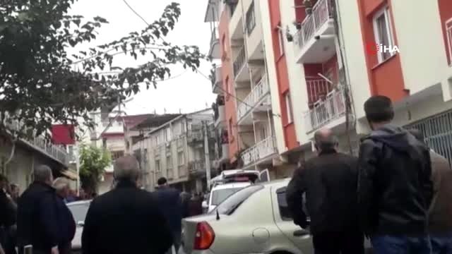 İzmir'de korkunç cinayet: Karısını baltayla öldürüp daha sonra kendini polise ihbar etti