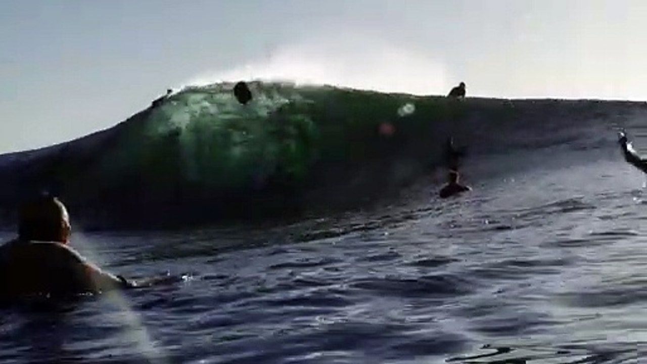 Spinning Waves