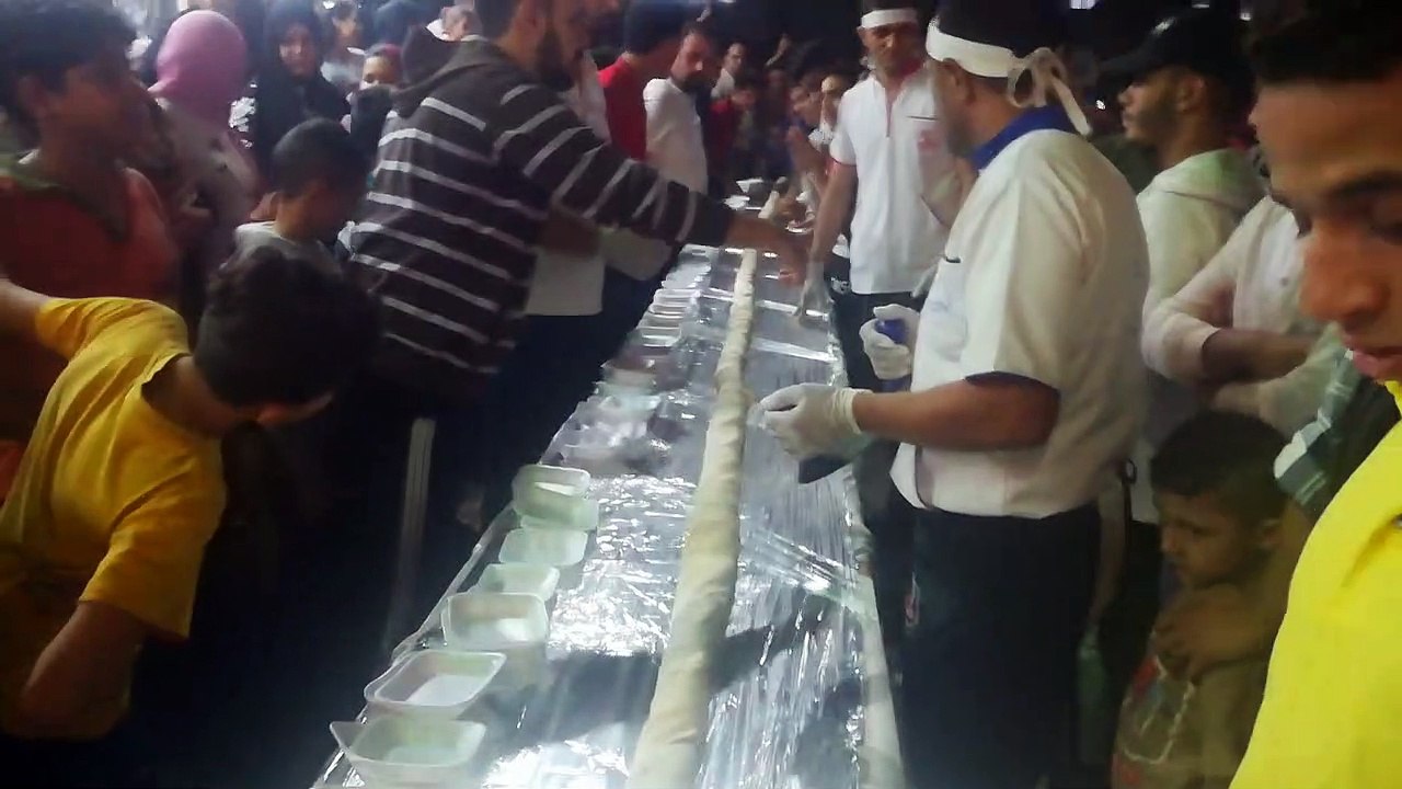 Egypt World Record Shawerma Sandwich For Syrian Restaurant