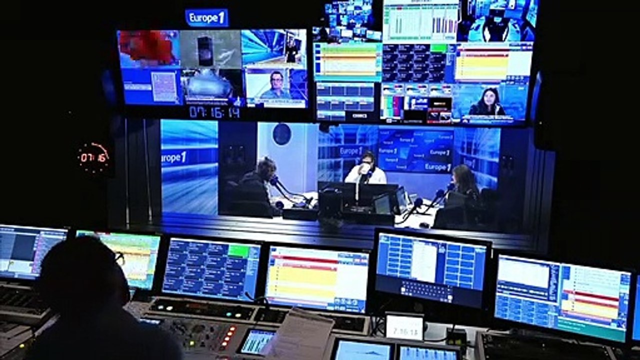 "Elle a mis des paillettes dans notre soirée" : Inès Reg, nouvelle sensation du stand-up, ravie ses spectateurs