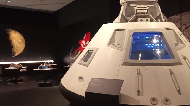 El CaixaForum de Zaragoza acoge la exposición 'Tintín y la Luna' aragoza