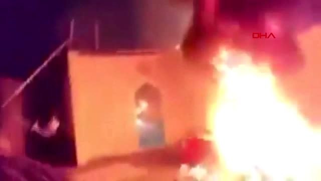 Irak'ta eylemcilerin iran konsolosluğu'na saldırısında 8 kişi hayatını kaybetti