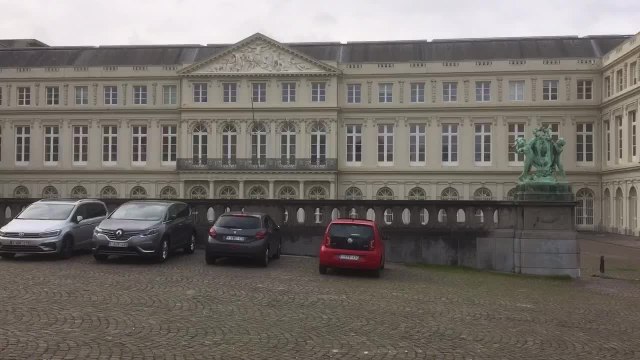Bruxelles - un concours pour réimaginer la place du Musée (vidéo Germani)