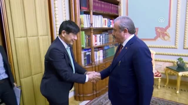 TBMM Başkanı Şentop, Japonya'nın Ankara Büyükelçisi Miyajima'yı kabul etti