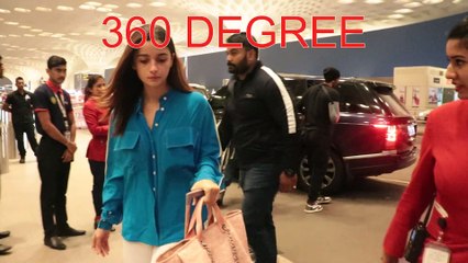 Alia Bhatt and Ranbir Kapoor spotted at the airport. Ranbeer has injured arm and has an arm sling on