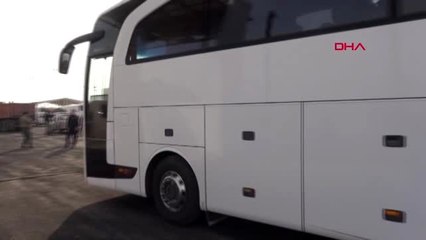 Şanlıurfa akçakale sınır kapısı'ndan geçen 250 suriyeli, tel abyad'a döndü