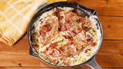 Garlicky Creamed Corn Chicken Has The Most Addicting Sauce