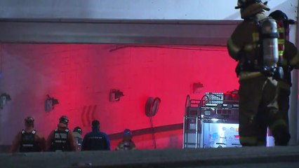 대형마트 지하 기계실서 불...직원 3명 대피 / YTN