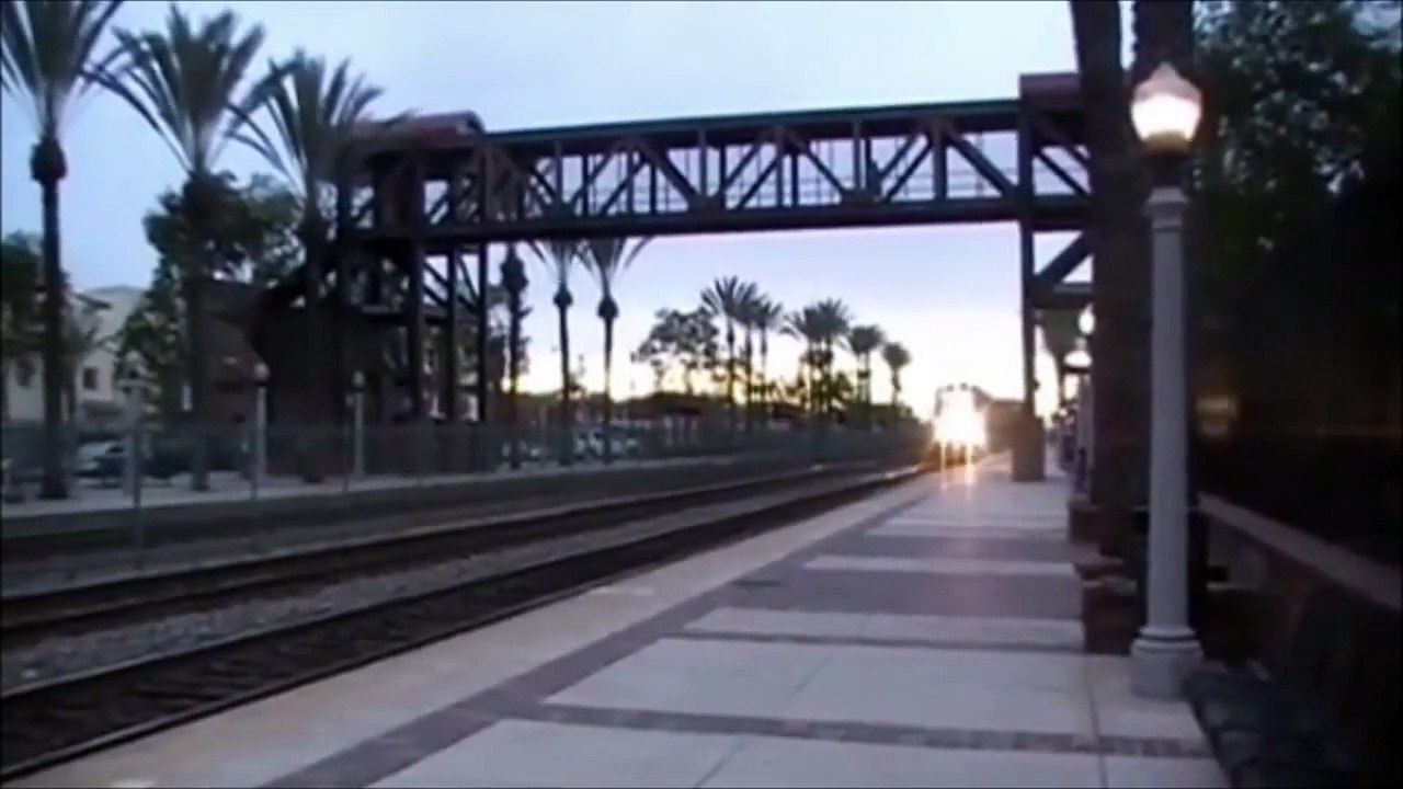 Railfanning Fullerton Station Round 3- FIRST BNSF SD70ACe! 12-23-09