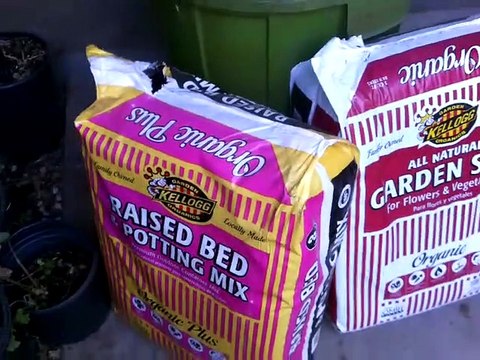 Commercial Soil I use for Plants on Pots