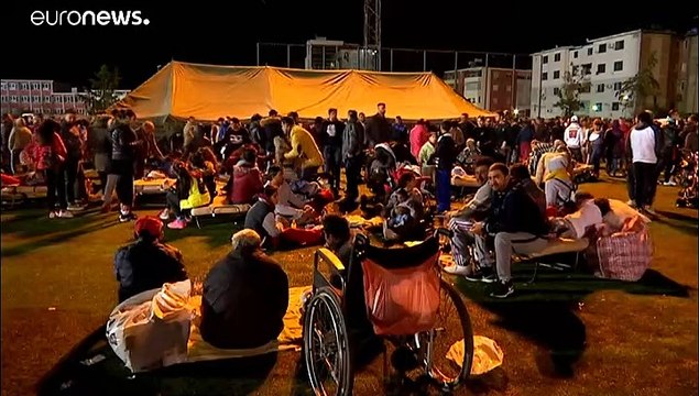 Decenas de personas rescatadas de los escombros tras el terremoto en Albania