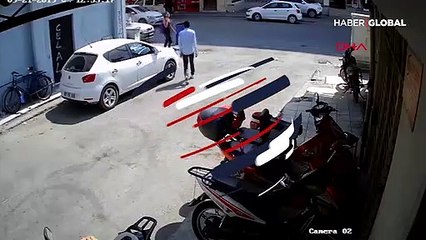 Kapkaç anı saniye saniye kamerada