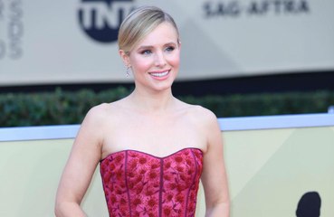Kristen Bell finds it 'weird' meeting Frozen characters at Disneyland