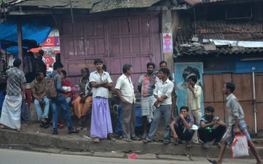 പെരുമ്പാവൂരിലെ കൊലപാതകം ക്രൂര പീഡനത്തിന് ശേഷം | Oneindia Malayalam