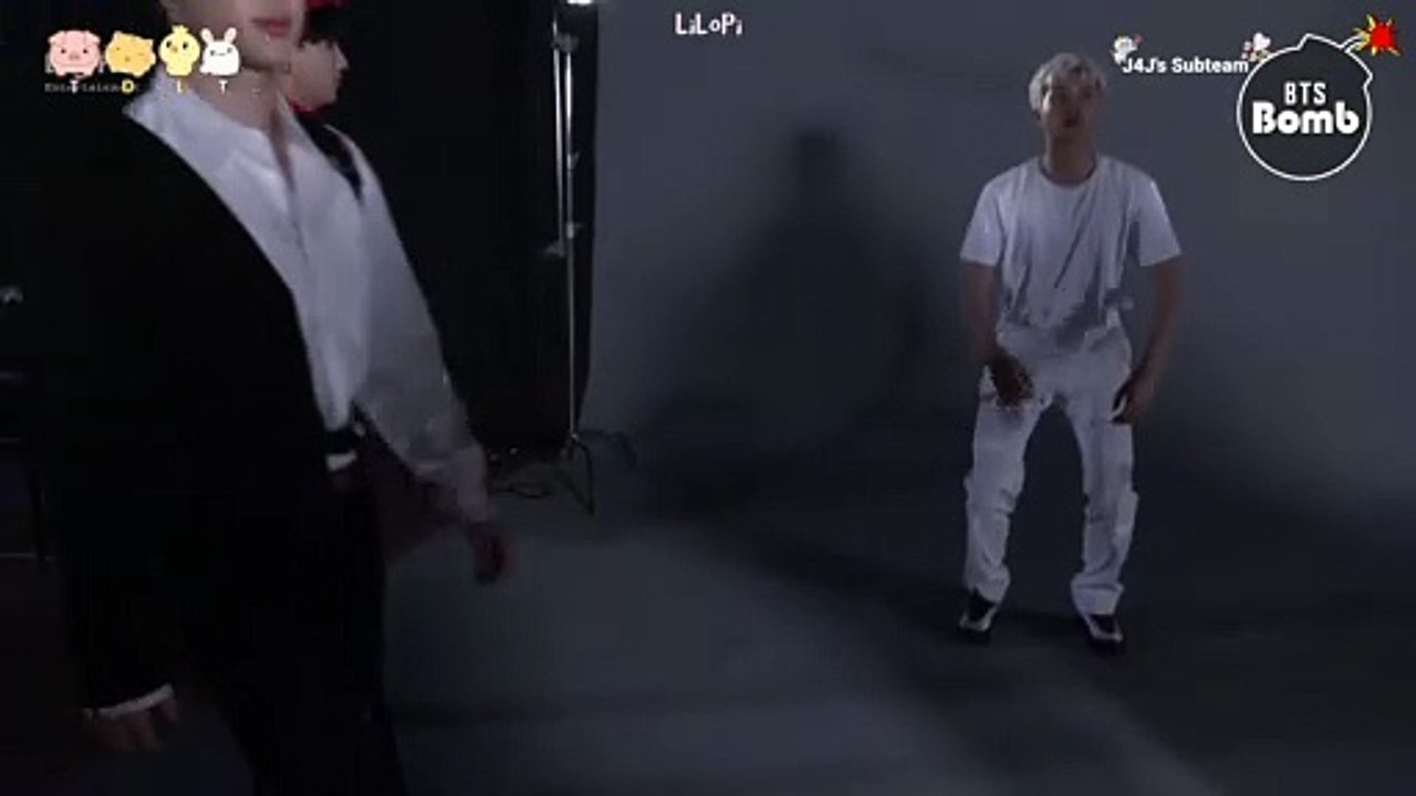 [BANGTAN BOMB] Let's do squats together - BTS (방탄소년단)