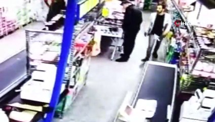 Çanakkale’de silahlı soygun kameralara yansıdı