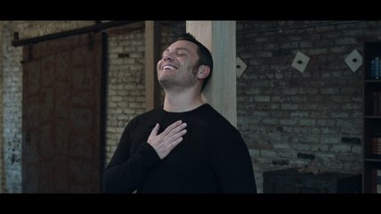 Tiziano Ferro - In Mezzo A Questo Inverno