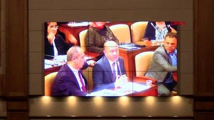 İbb meclisi'nde gerginlik