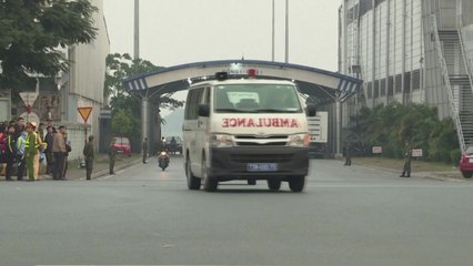 '英 밀입국 비극' 베트남인 시신 송환 시작..."16구 도착" / YTN