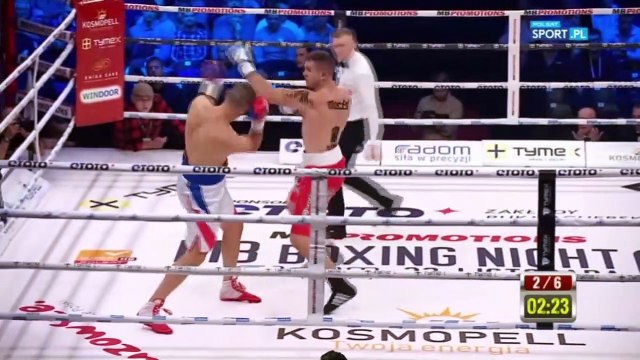 Что-то пошло не по плану. Супертяж нанял гипнотизера, но неожиданно проиграл нок