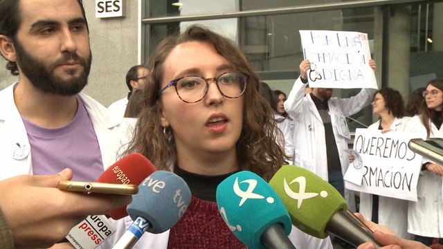 MIR de Cáceres inician una huelga para pedir suficientes adjuntos
