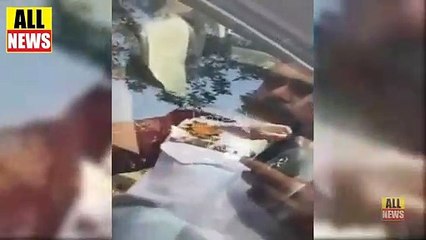 Tum Do Takkay kay Buddhay | Karachi Aunty | Meray Pass Tum Ho