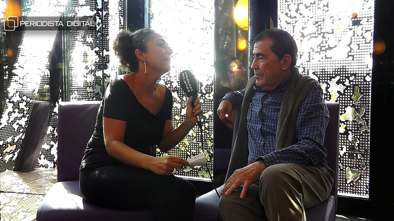 Fernando Sánchez Dragó presenta 'Libros con Uasabi' (TVE)