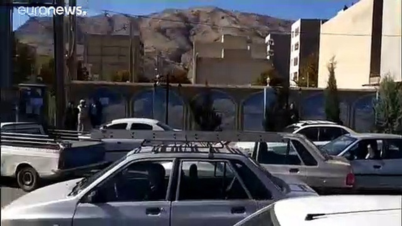 Heftige Unruhen im Iran: 7.000 Festnahmen?