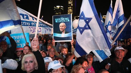 أنصار الليكود يتظاهرون رفضا لمحاكمة نتنياهو