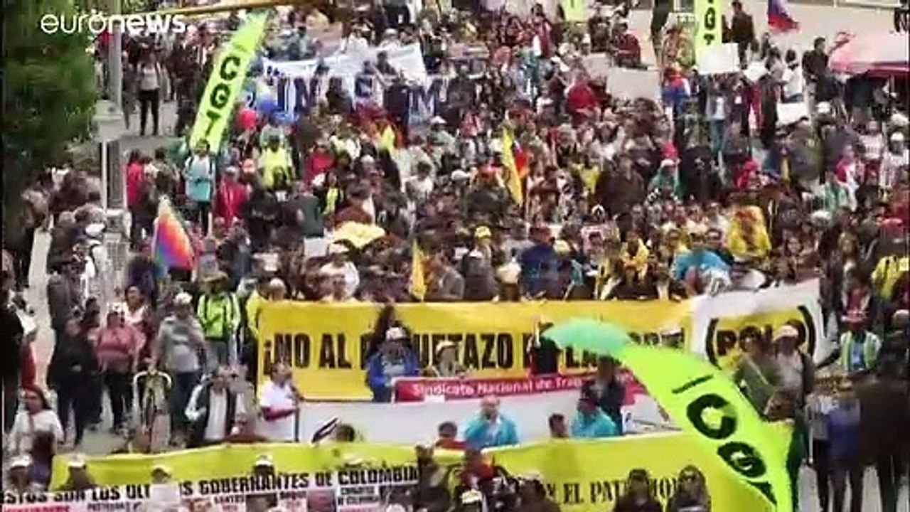 Ambiente festivo en la segunda jornada de paro nacional en Colombia