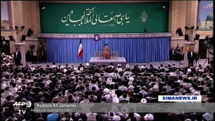 Irán asegura haber desmantelado un "complot" tras las manifestaciones por la subida de la gasolina