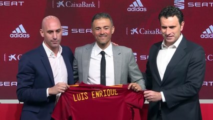 Luis Enrique califica de "desleal" a Robert Moreno en su regreso a la Roja