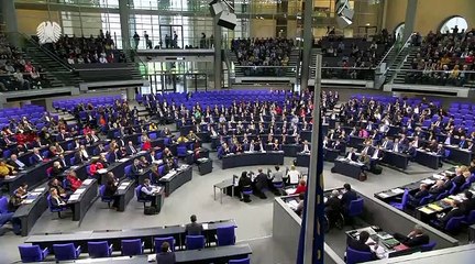 Merkel egységes EU-s Kína-politikát sürget