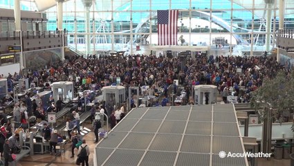 Snowstorm causes travel nightmares