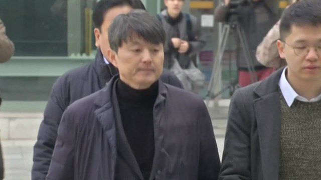 유재수 구속...'감찰 무마' 윗선 수사 탄력 / YTN